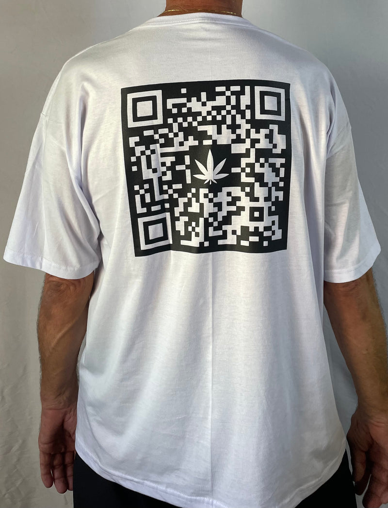 Camiseta Institucional QR CODE